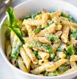 Creamy Asparagus Pasta