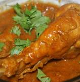 Chicken In Cardamom Coconut Sauce