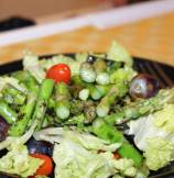 Grilled Asparagus and Grapes Salad