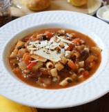 Crockpot Minestrone Soup with Pasta