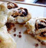 Sun-Dried Tomato and Walnut Garland Bread