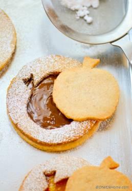 Hazelnut-Almond Big Apple Linzer Cookies