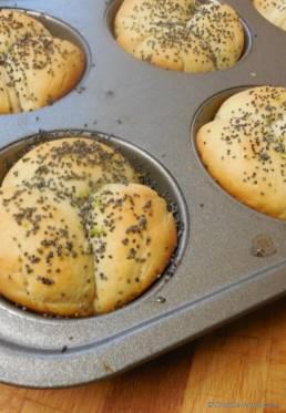 Lime Scented Cloverleaf Dinner Rolls