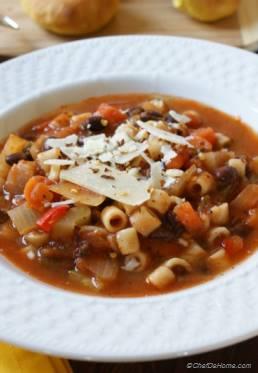 Crockpot Minestrone Soup with Pasta