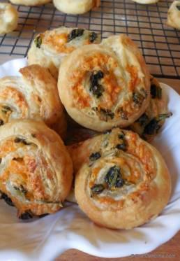Spinach and Cheddar Cheese Pin Wheels