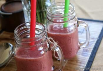 Step for Recipe - Summer Favorite Apple and Strawberries Smoothie