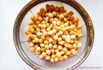 Step for Recipe - Vegan Chickpea Curry in Pressure Cooker