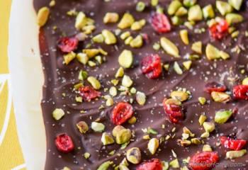 Step for Recipe - Cranberry and Pistachio Dark Chocolate Bark