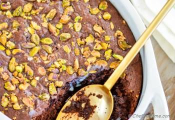 Step for Recipe - Salted Pistachios Mexican Chocolate Pudding Cake