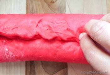 Step for Recipe - Red Velvet Cinnamon Rolls