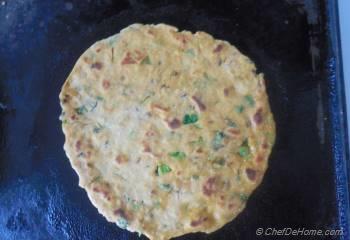 Step for Recipe - Leftover Lentils Breakfast Flat Bread - Indian Daal Parantha