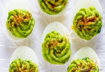 Step for Recipe - Healthy Deviled Eggs with Avocado
