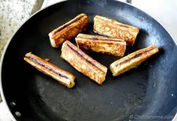 Step for Recipe - Fruit Spread Stuffed French Toast Sticks