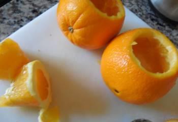 Step for Recipe - Jack-o-Lanterns Orange Fruit Cups