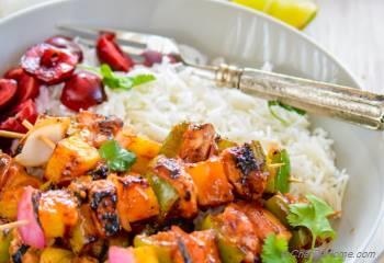 Step for Recipe - Grilled Hawaiian Chicken Skewers