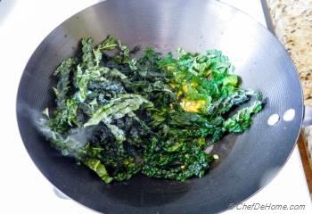 Step for Recipe - Vegan Tofu Scramble Kale Fried Rice