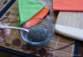 Step for Recipe - Mango Chia Seeds Milk Shake