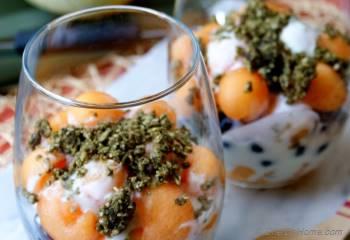 Step for Recipe - Melon, Blueberry and Yogurt Parfait with Hemp Cereal