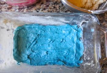 Step for Recipe - Patriotic Tri-Color Pound Cake