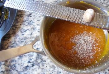 Step for Recipe - Orange Pumpkin Mousse Cake