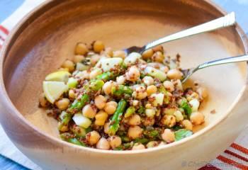 Step for Recipe - Nutty Quinoa and Chickpeas Salad