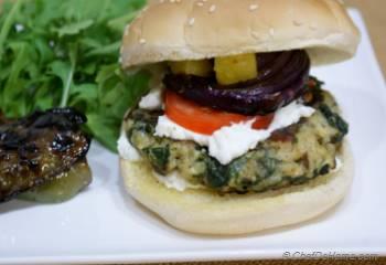 Step for Recipe - Spinach and Rice Meatless Burgers
