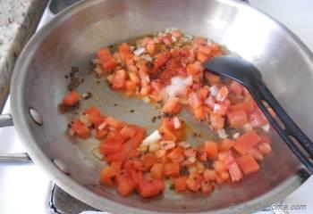 Step for Recipe - Savory Onion-Tomato Breakfast Oats - Indian Oats Poha