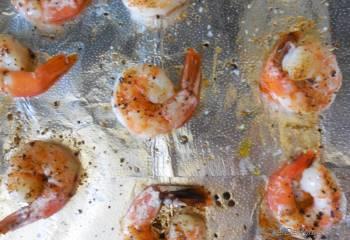 Step for Recipe - Roasted Shrimp and Quinoa Salad with Ginger-Hemp Dressing