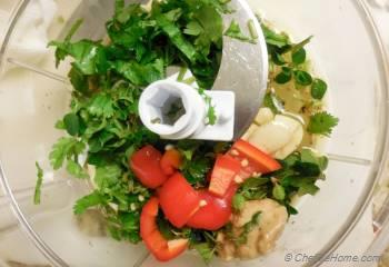 Step for Recipe - Roasted Acorn Squash, Microgreens and Quinoa Salad