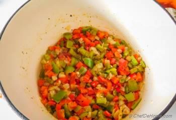 Step for Recipe - Vegetarian Stuffed Pepper Soup