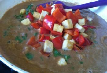 Step for Recipe - Thai Peanuts Saute Curry