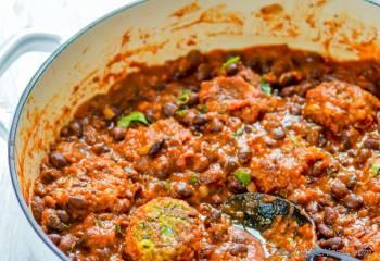 Step for Recipe - Meatless Meatballs with Beans and Tomato Sauce