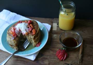 Fluffy Multigrain Pancakes with Strawberry-Peach Compote