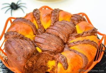 Spiced Pumpkin-Chocolate Pull-apart Spider Brioche Bread