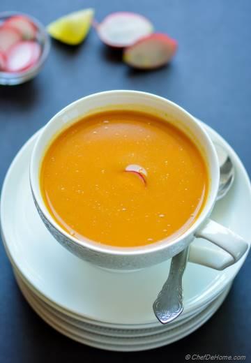 Thai Curry Carrot Soup