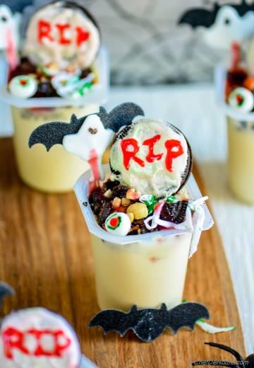 Witch House in Graveyard - Halloween Pudding Cups 
