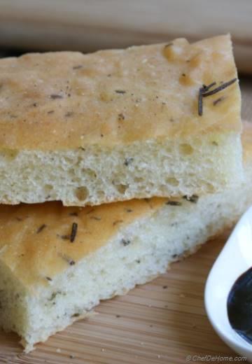 Party Friendly Rosemary Focaccia Bread Bake