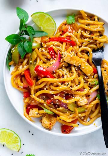 Easy Stir Fry with Udon Noodles