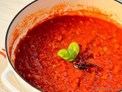 Embellish: {recipe} Homemade Arrabbiata Marinara Sauce