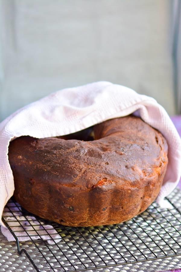 Christmas Panettone - an Italian Christmas Cake