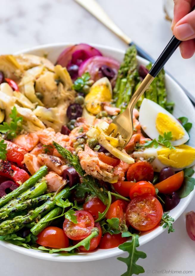 Grilled Salmon Niçoise Salad Recipe