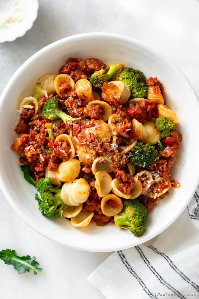 Orecchiette with Sausage and Broccoli Recipe | ChefDeHome.com