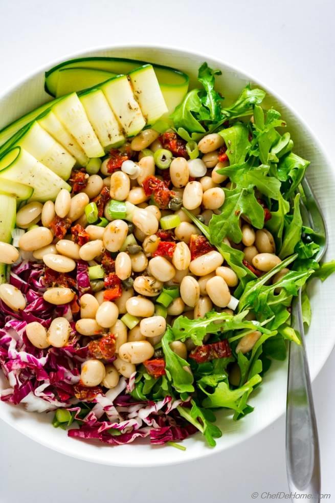 Tuscan White Bean Salad with Arugula Recipe | ChefDeHome.com