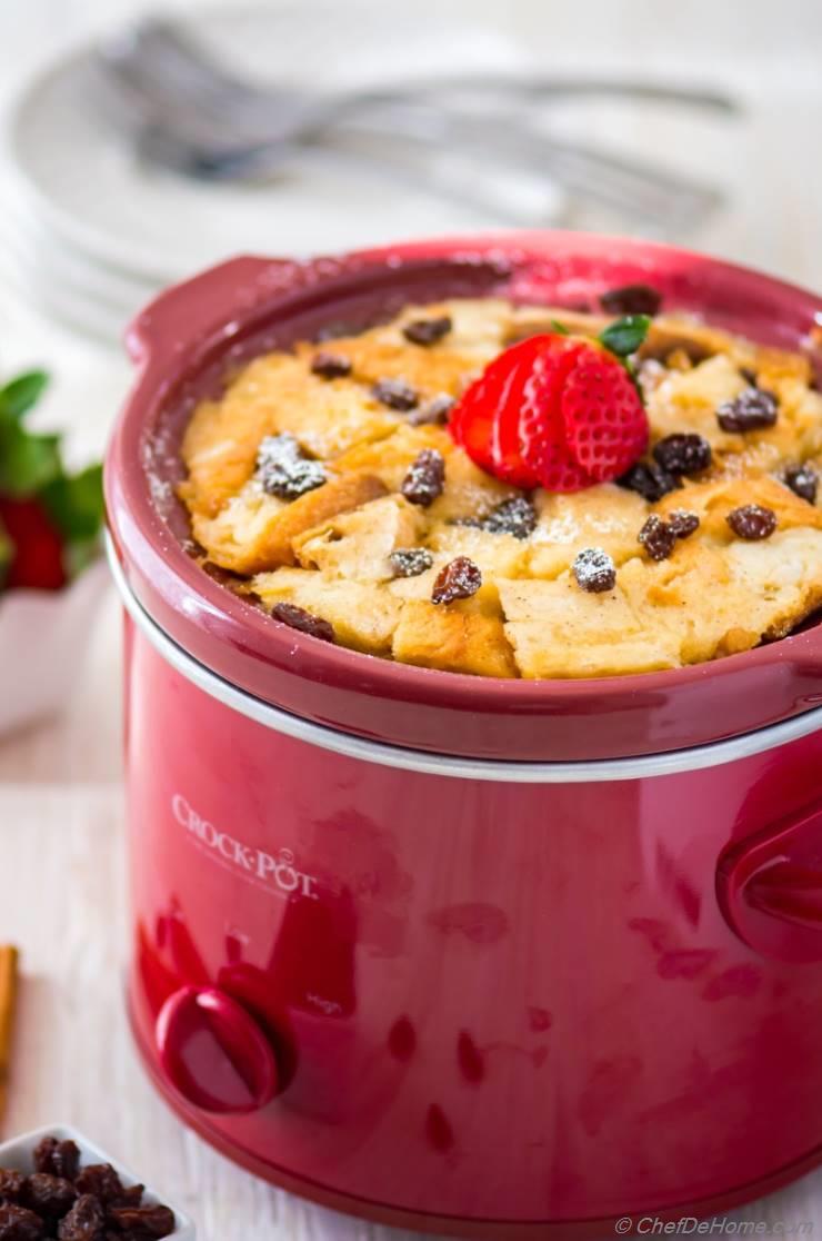 https://media.chefdehome.com/740/0/0/bread-pudding/crockpot-bread-pudding.jpg