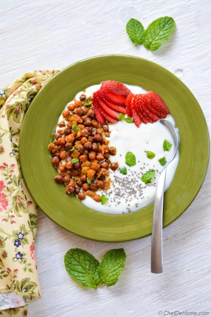 Masala Chickpeas and Yogurt Breakfast Bowl