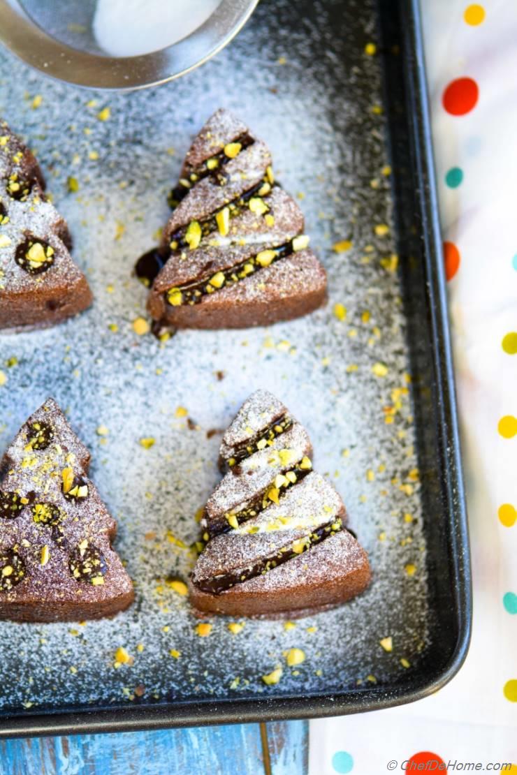 Christmas Chocolate Tree Cakes