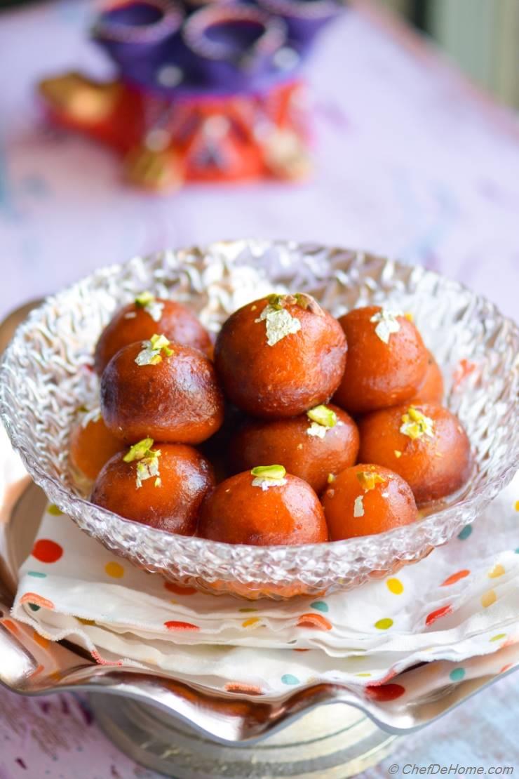 Easy Indian Gulab Jamun with Milk Powder