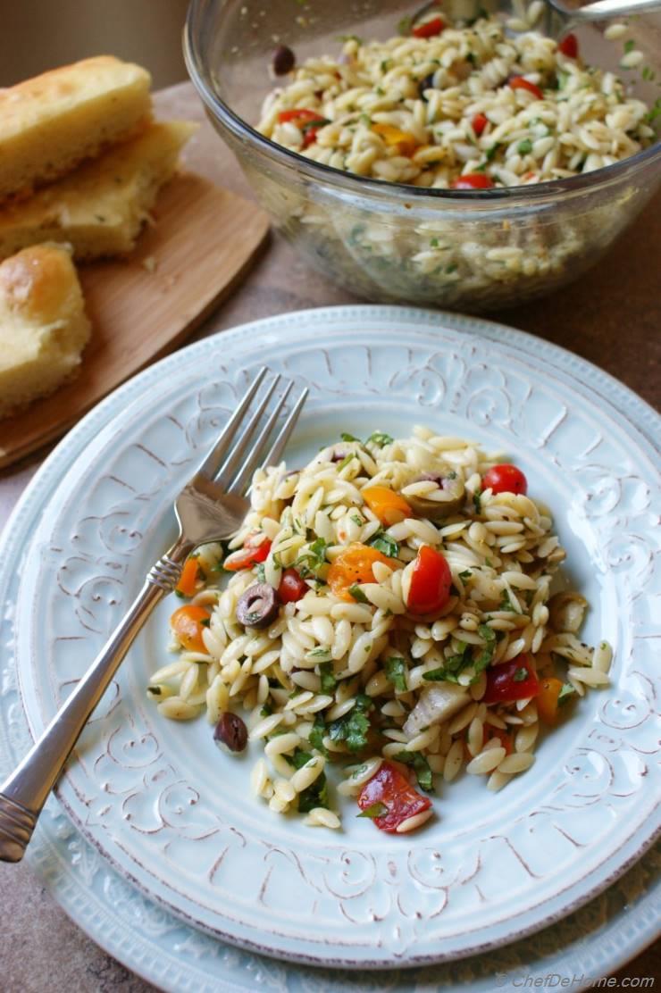 Lemon Orzo Pasta Salad with Olives and Tomatoes