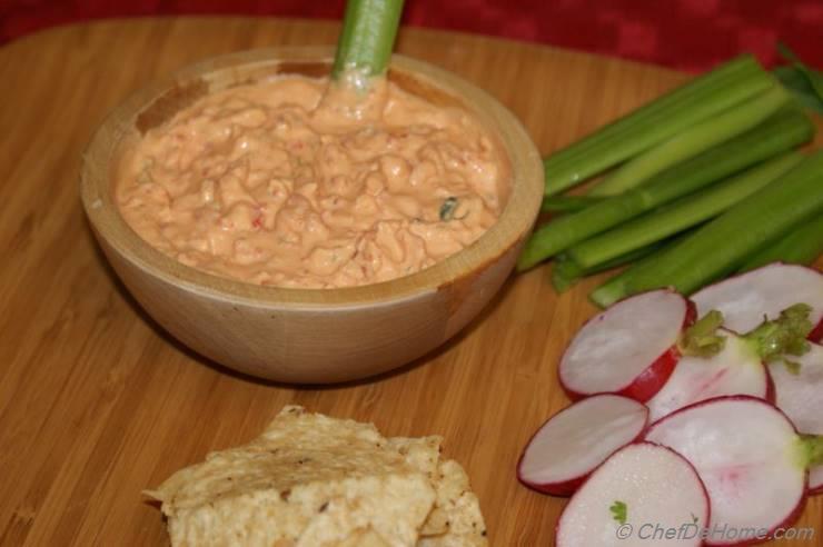 Roasted Bell Peppers and Goat Cheese Spread