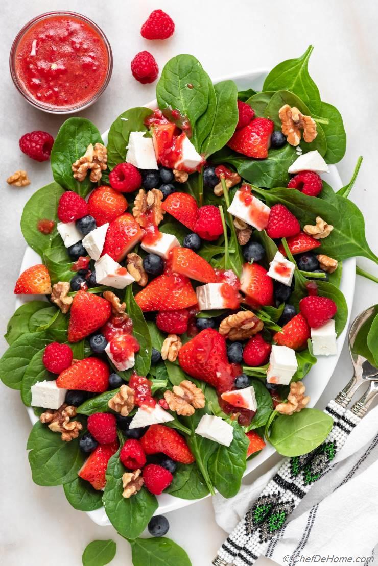 strawberry-spinach-salad-recipe-or-chefdehome-com